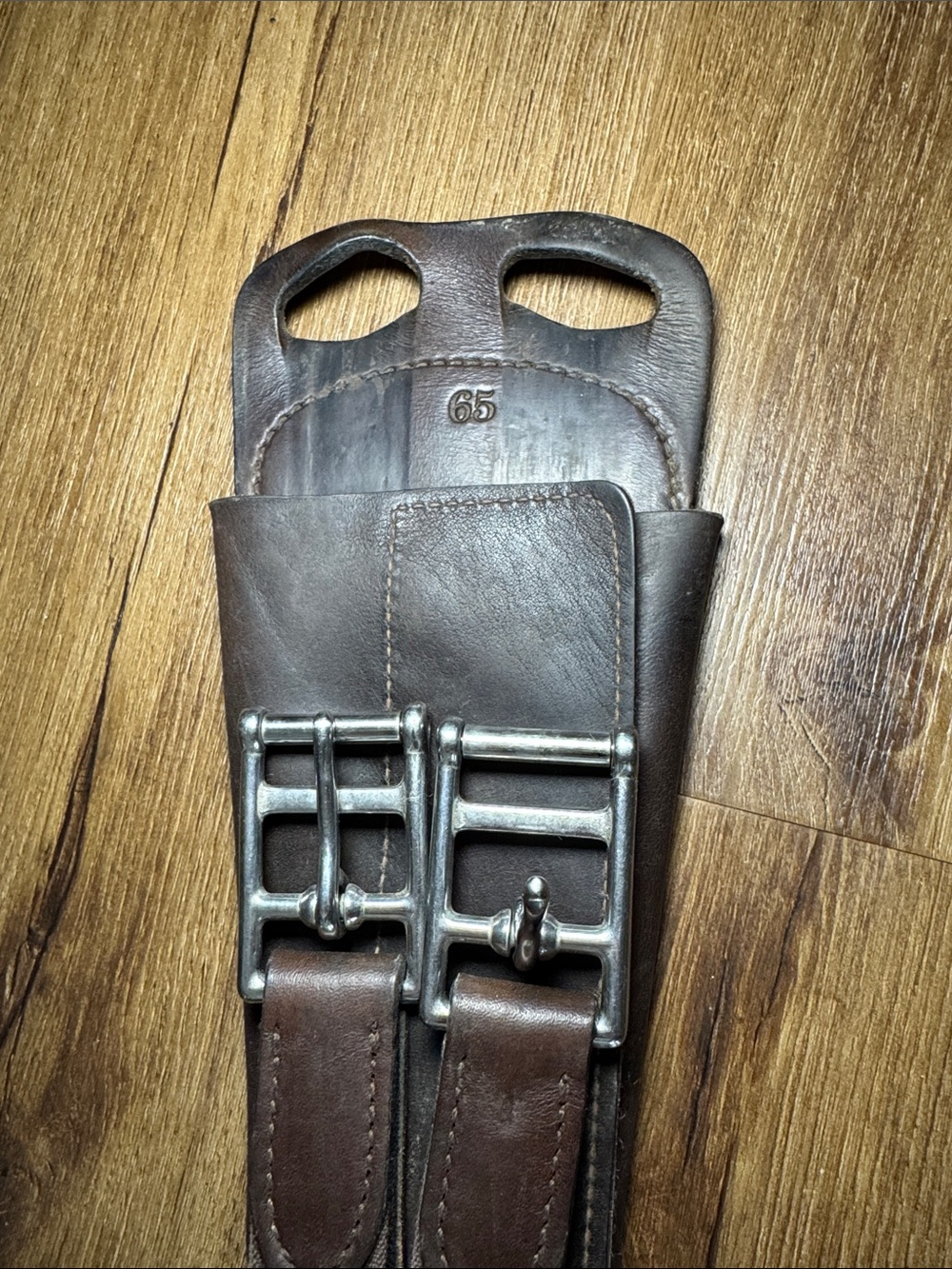 🐴 Equipe Anatomical Dressage Girth. Size 26/65 🐴 - Picture 6 of 6
